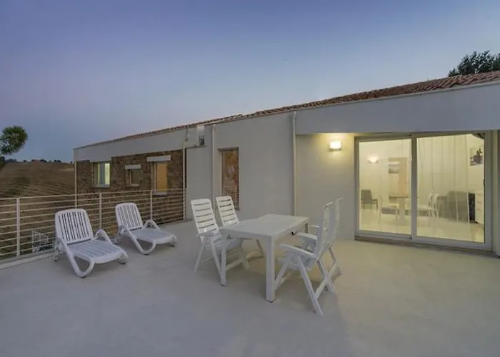 Renzo Апартаменты Notaresco